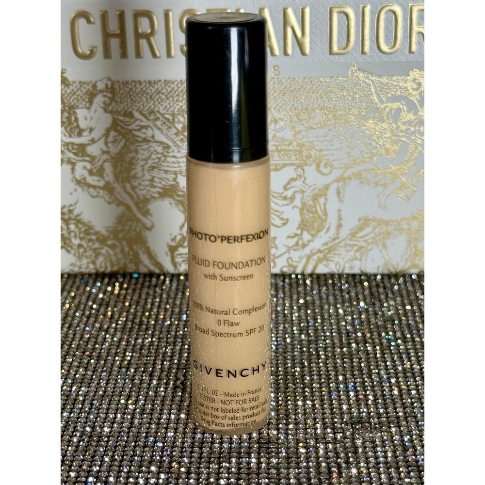 Givenchy Photo Foundation with SPF Shade 104 Perfect Cinnamon New